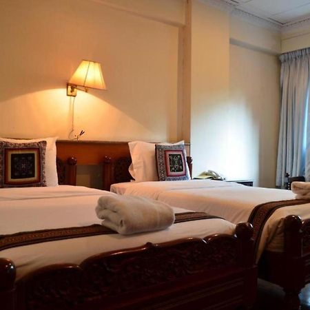 Suda Palace Бангкок Экстерьер фото