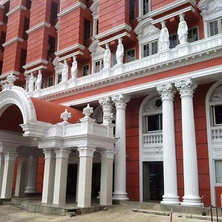 Suda Palace Бангкок Экстерьер фото